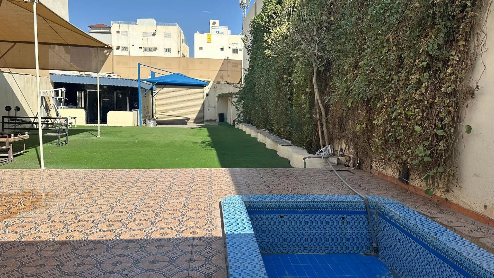 شقة دار ورد قريب للحرم المدينة المنورة 0*, المدينة المنورة